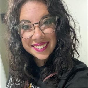 Meet your Posher, Bethany